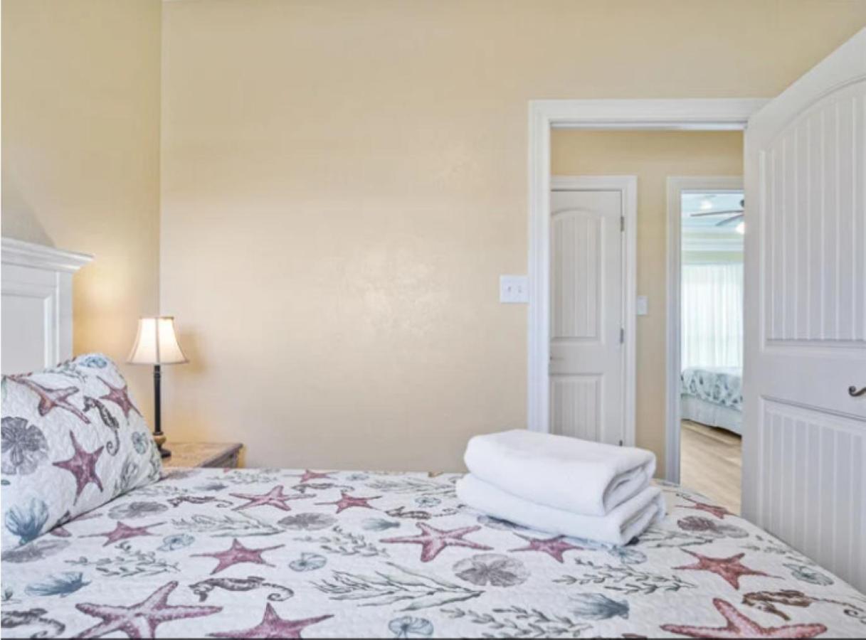 Fancy Nancy 2 Min Walk To Beach, Lyft, Pet-Friendly Bolivar Peninsula Esterno foto
