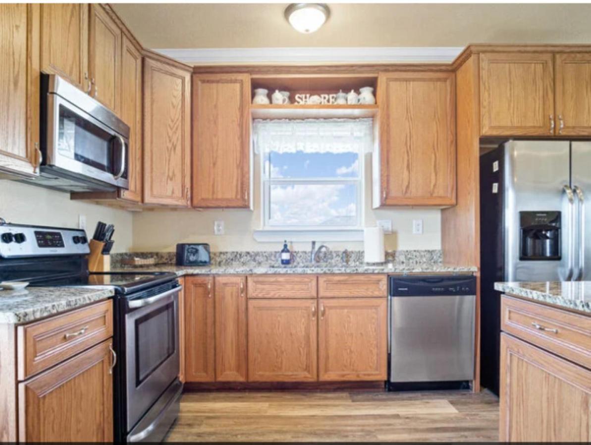 Fancy Nancy 2 Min Walk To Beach, Lyft, Pet-Friendly Bolivar Peninsula Esterno foto