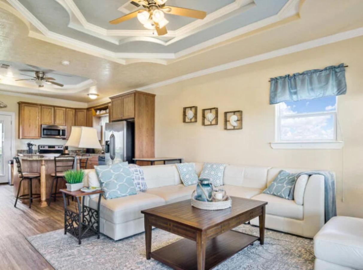 Fancy Nancy 2 Min Walk To Beach, Lyft, Pet-Friendly Bolivar Peninsula Esterno foto